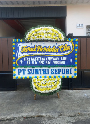 Papan Bunga Duka di Sialangrampai
