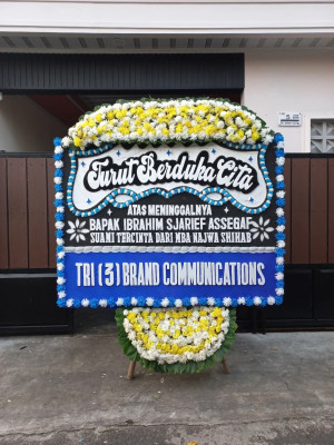 Papan Bunga Duka di Sialangrampai